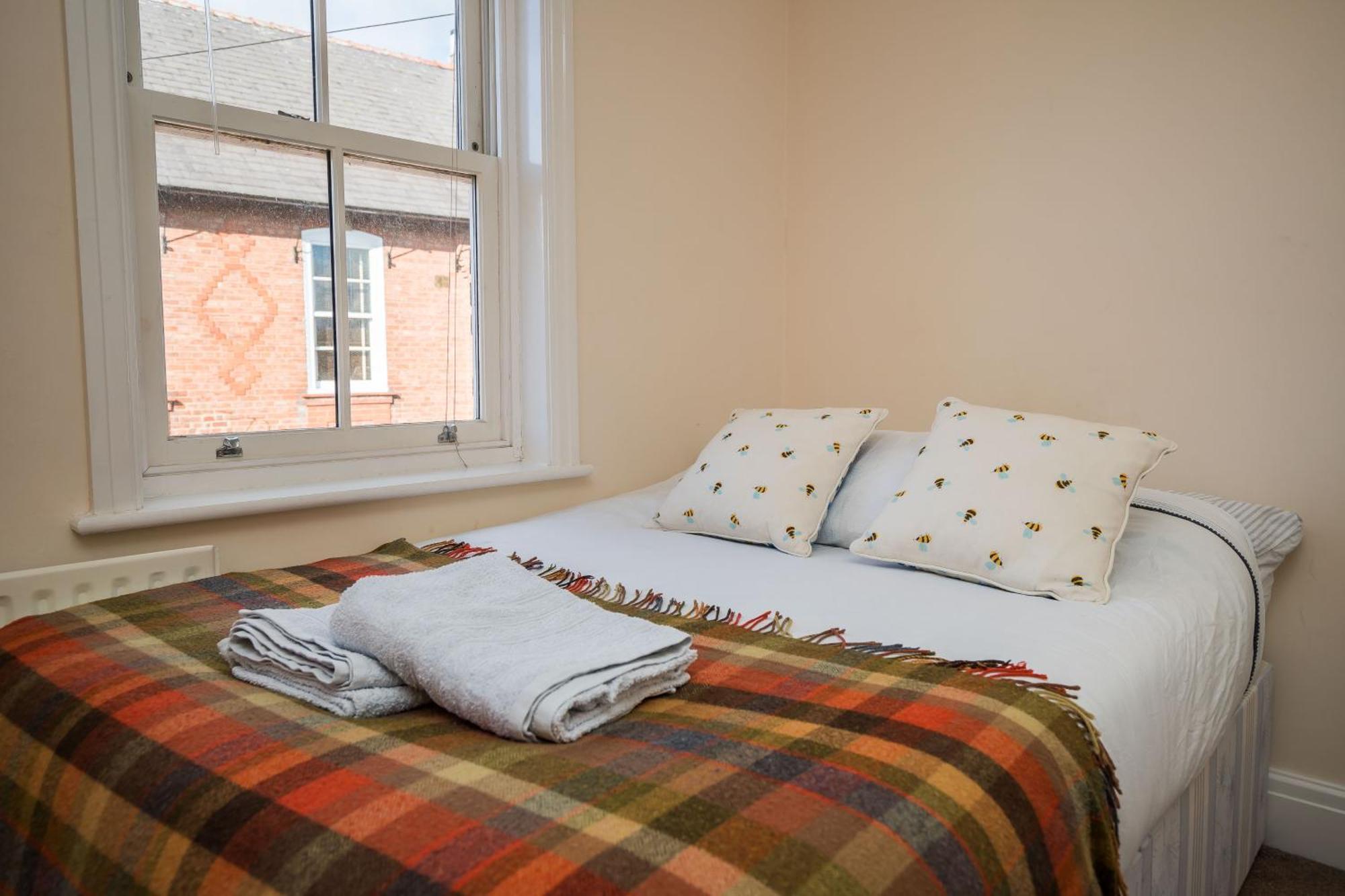 Spacious, 3 Bed House For 6 In Central Chester Hotel Buitenkant foto