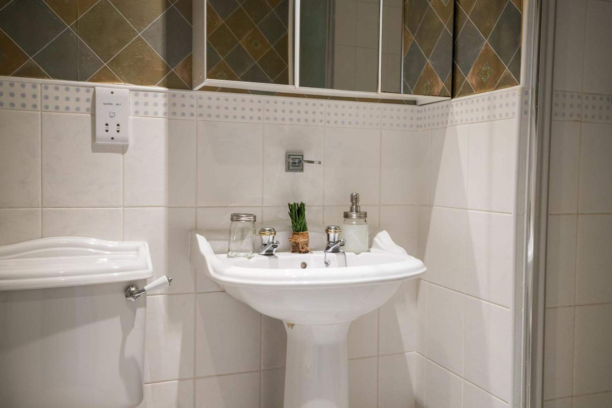 Spacious, 3 Bed House For 6 In Central Chester Hotel Buitenkant foto