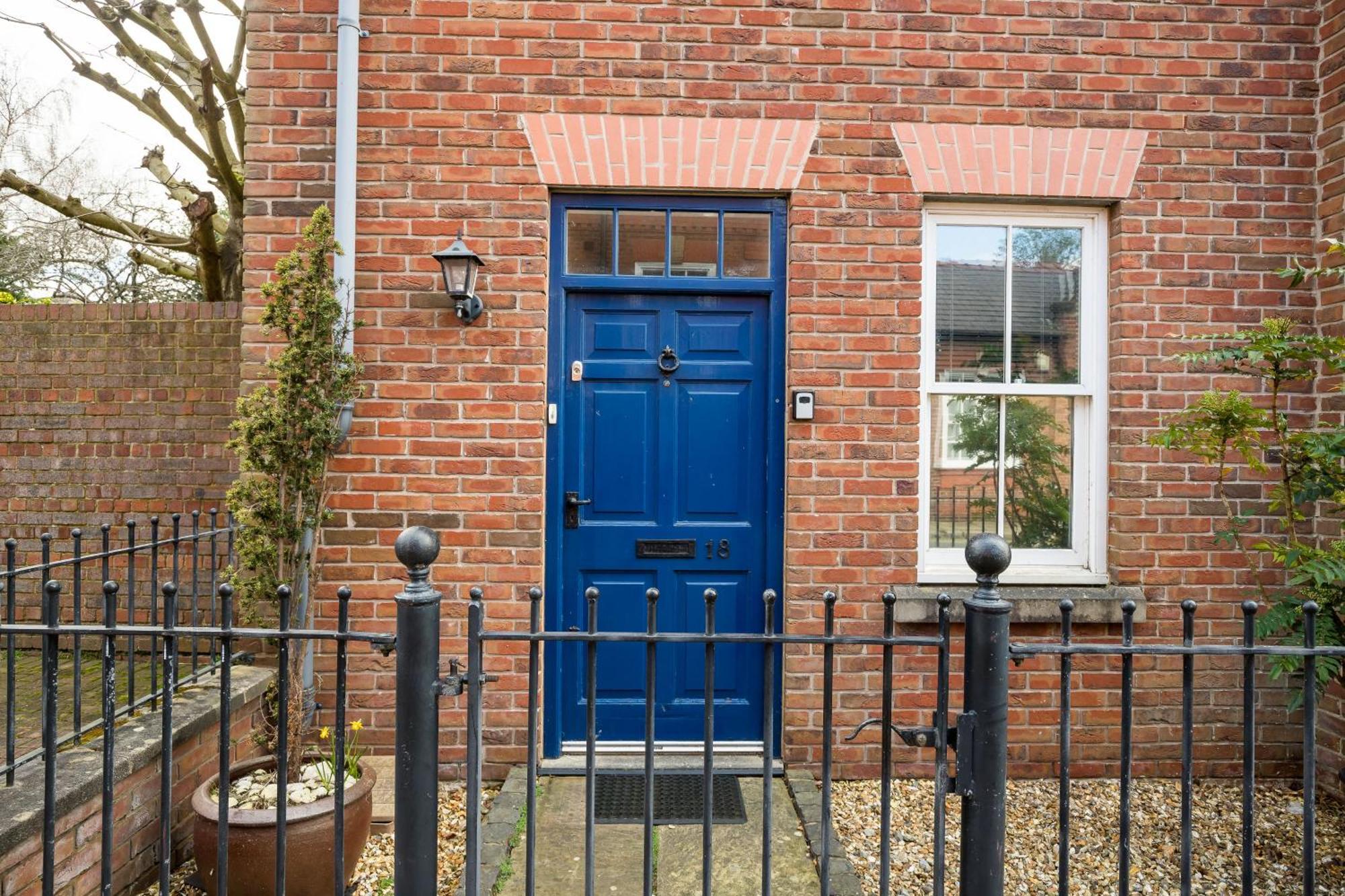 Spacious, 3 Bed House For 6 In Central Chester Hotel Buitenkant foto