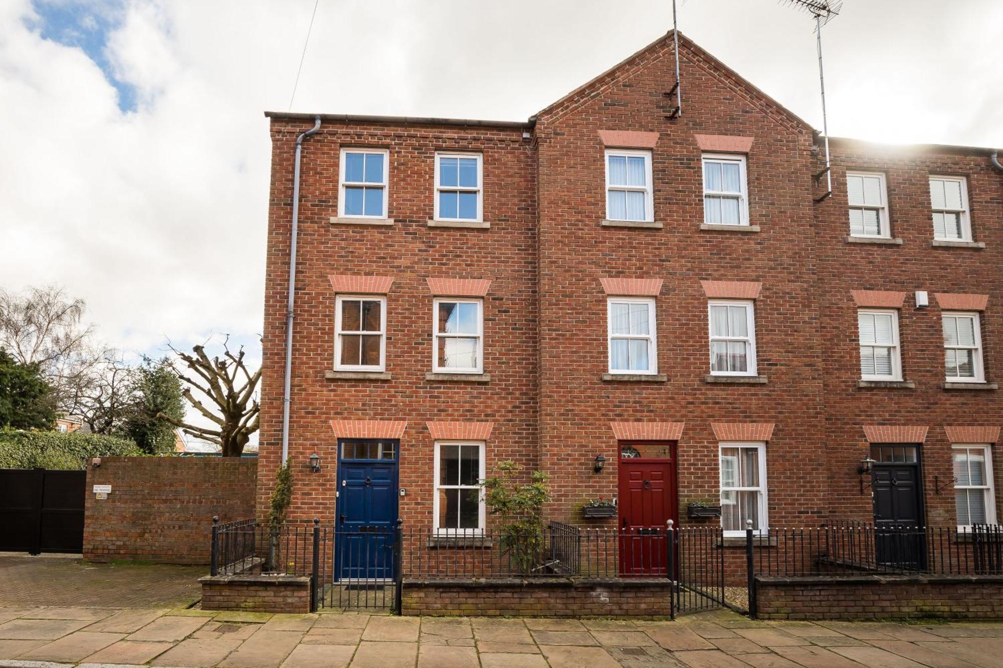 Spacious, 3 Bed House For 6 In Central Chester Hotel Buitenkant foto
